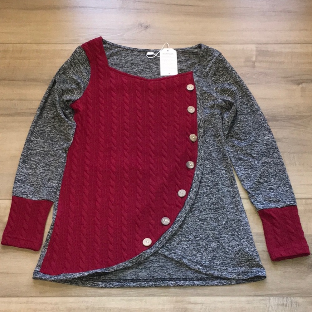 NWT Noracora Women’s Sweater Shirt Mix Size S
